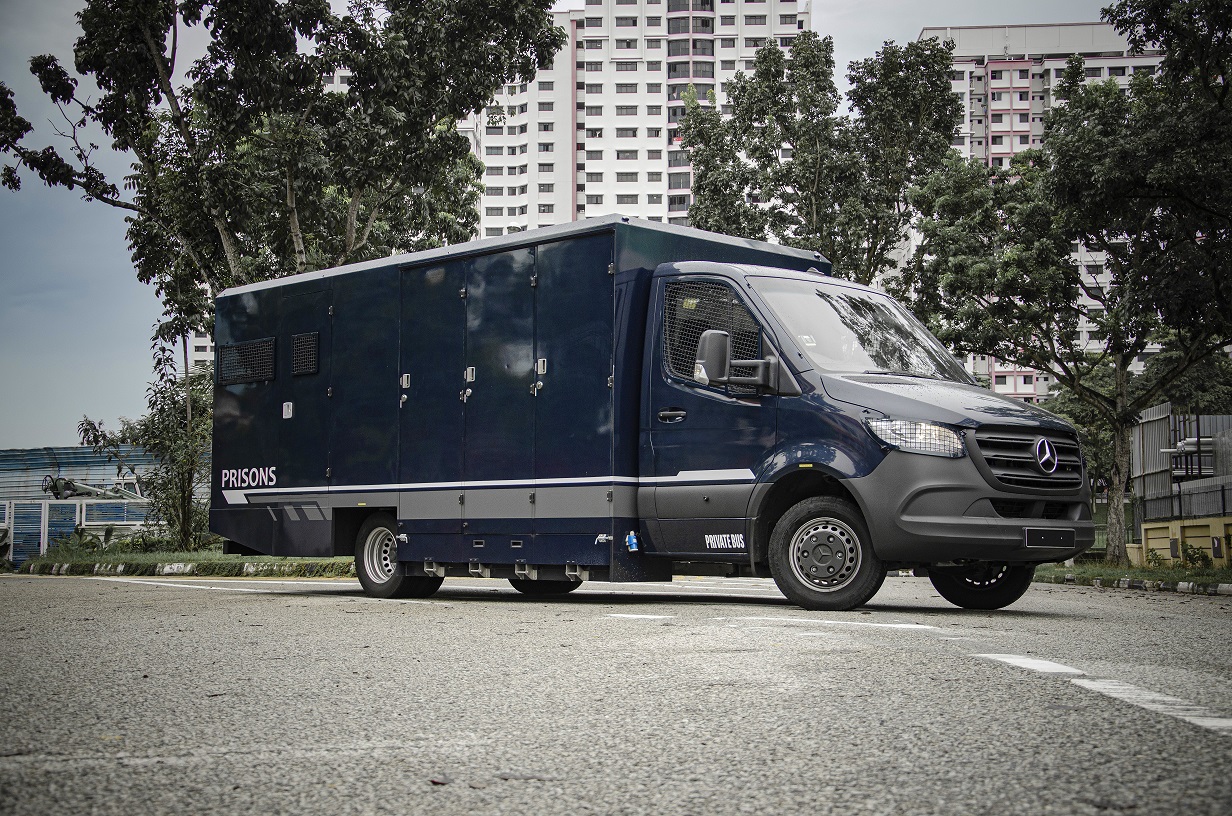 TRIGEN Automotive | Compartmentalised Inmate Transporter